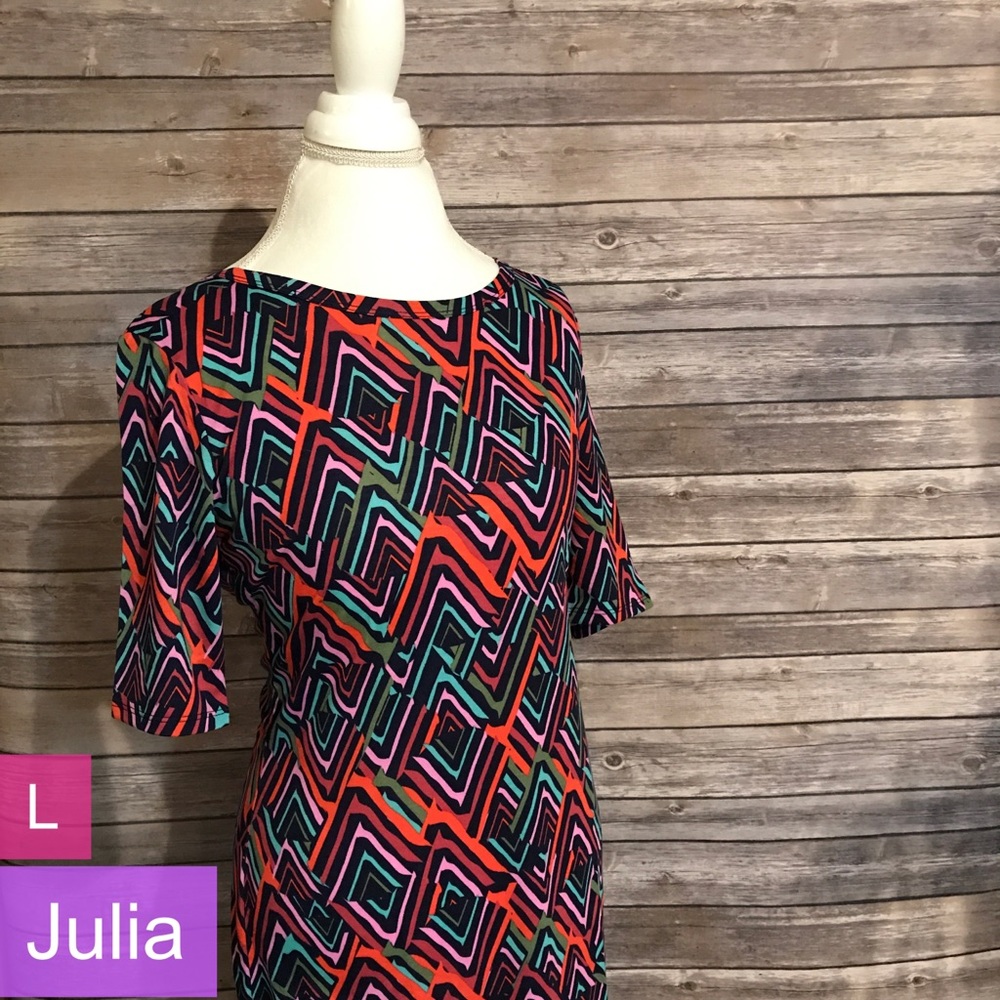 LuLaRoe Julia